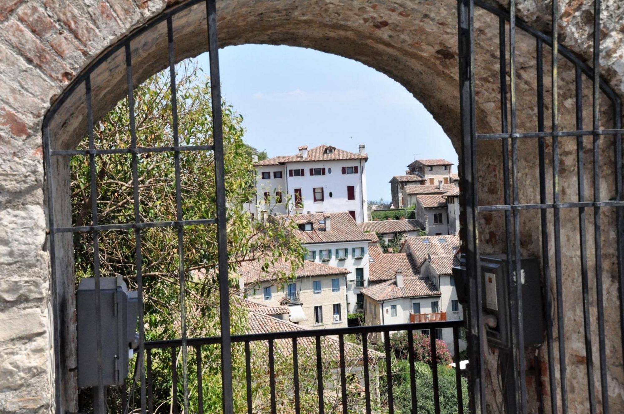 Nazionale Camere Montebelluna Exterior photo